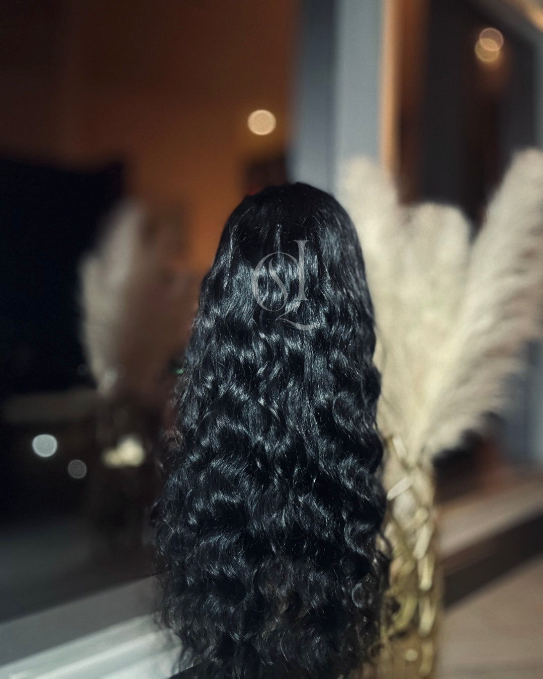 QUEEN WAVES